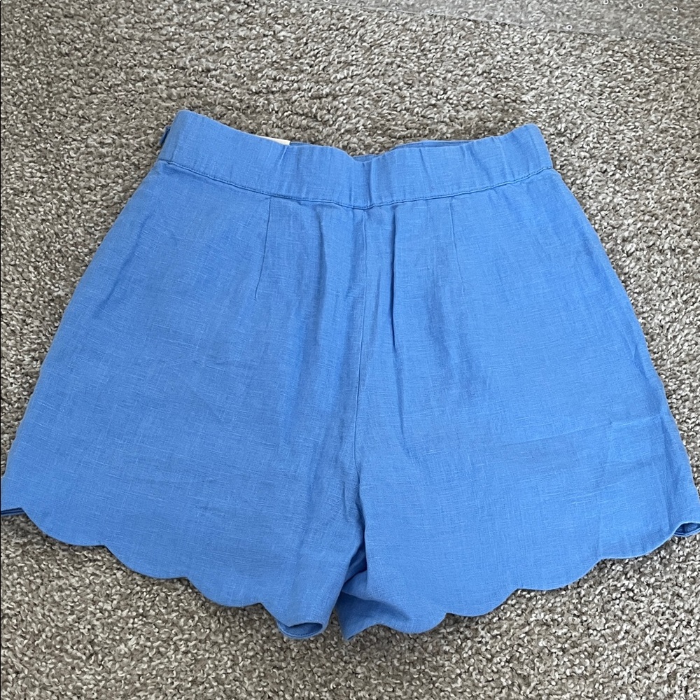 Blue Scalloped Hem A&F Shorts - Picture 3 of 3
